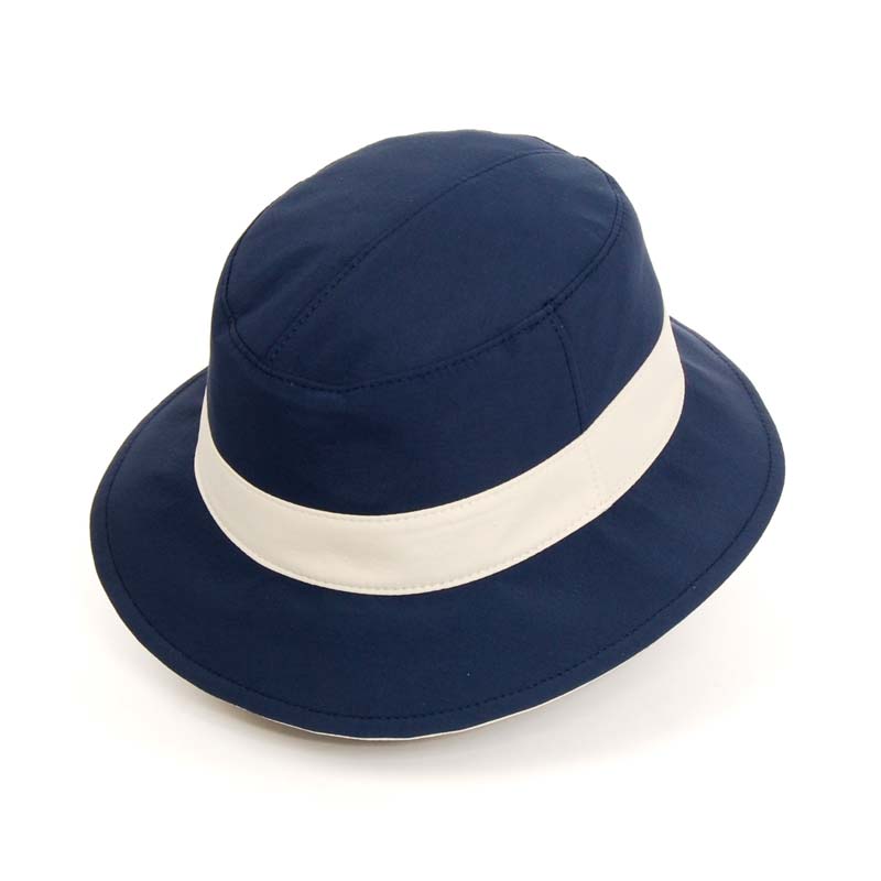 Sombrero UPF50+ protección solar, color azul marino.