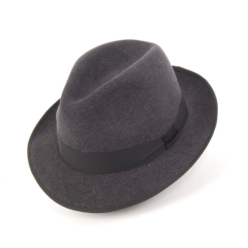 Sombrero de ala baja para caballero