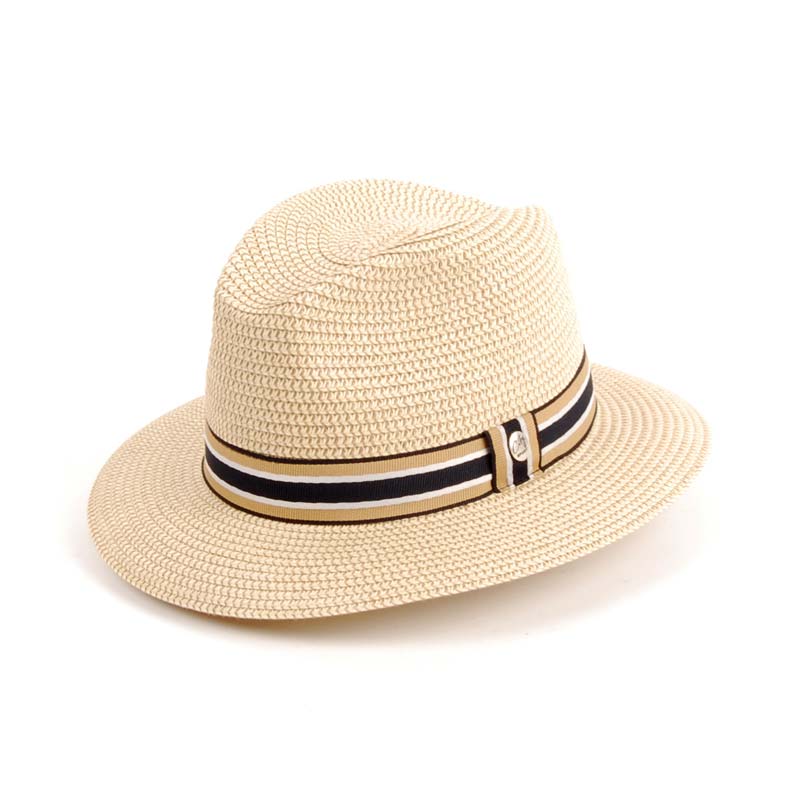 Sombrero de verano, paper, color caramelo.